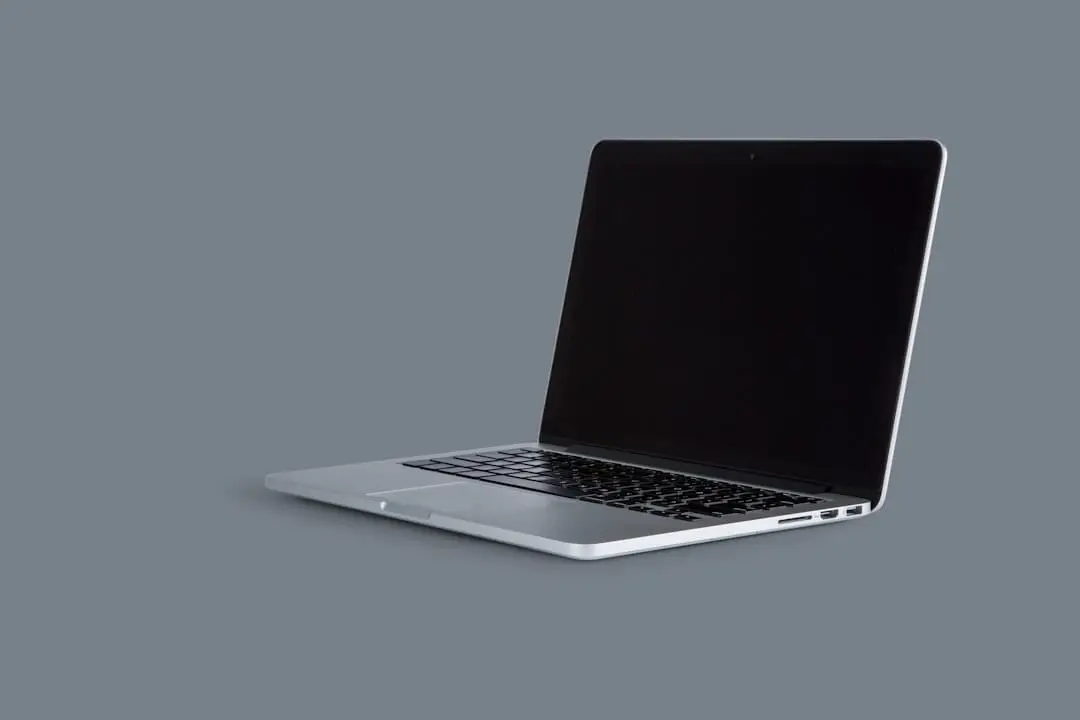 Så blir du effektivare med extra skärm till laptop illustration